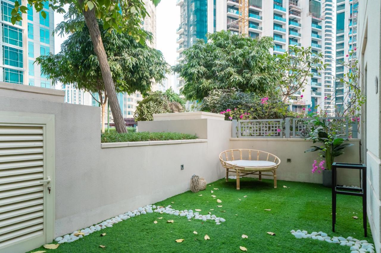 Bellavista - Villa Luxe Resort - 1Br - Burj Residences - Direct Access Dubai Fountain And Mall Екстериор снимка
